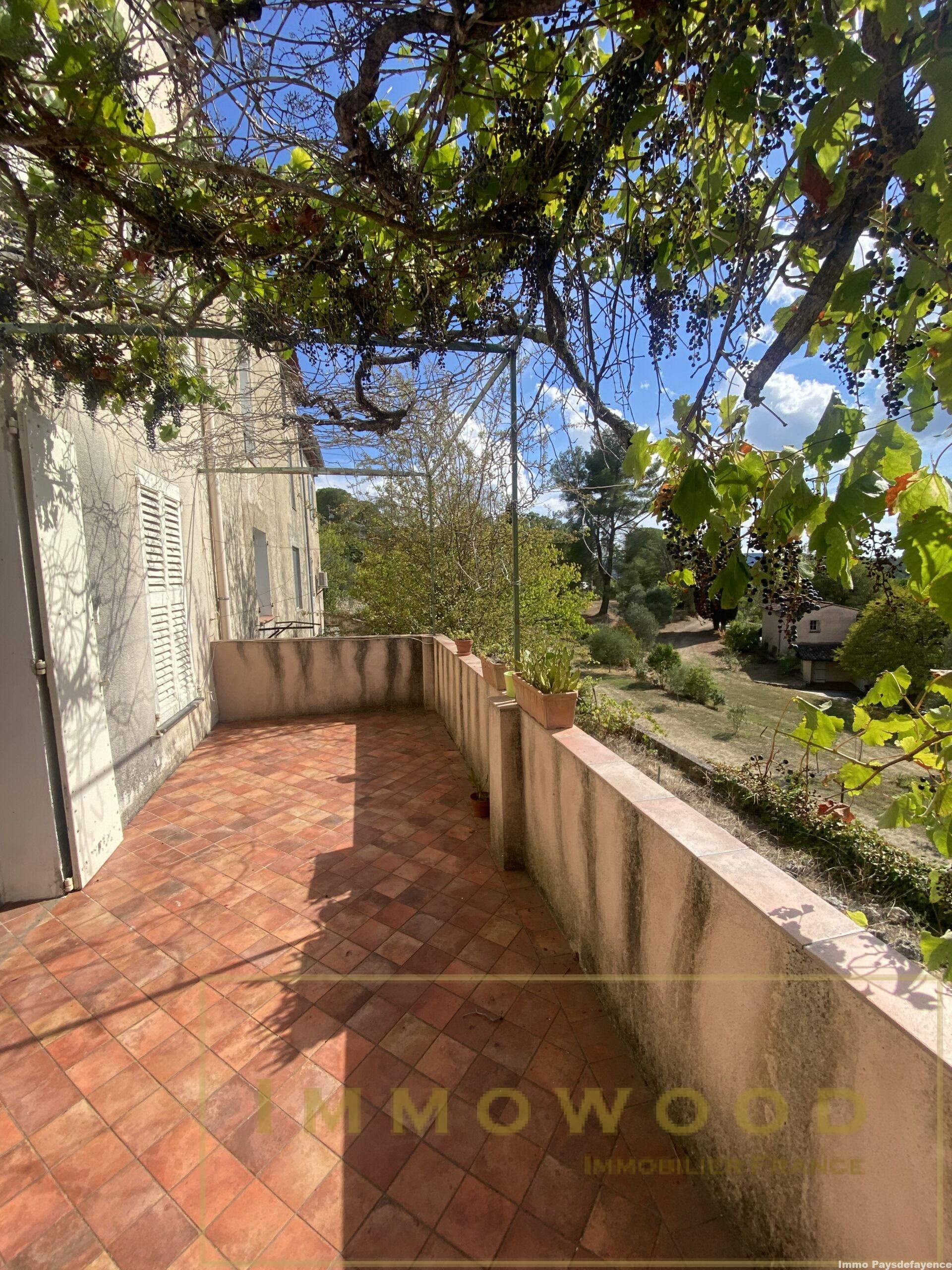 IMMOWOOD SAINT PAUL EN FORET-BASTIDE EN PIERRE AVEC JARDIN au CENTRE VILLAGE